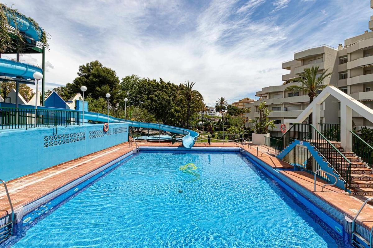 797 Holiday Rentals - Benalbeach- Moderno Piso Para 5 Con Vistas Al Mar Benalmádena Esterno foto