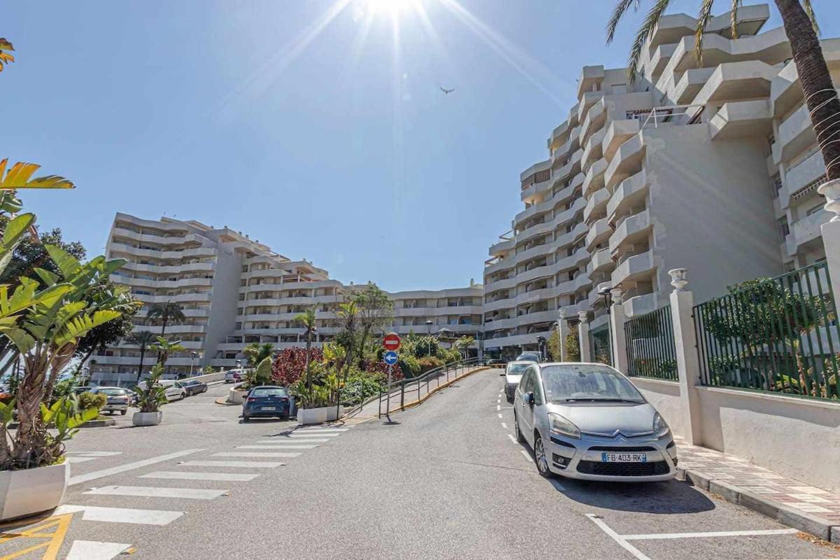 797 Holiday Rentals - Benalbeach- Moderno Piso Para 5 Con Vistas Al Mar Benalmádena Esterno foto