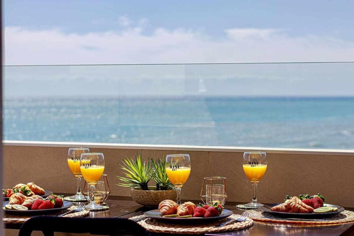 797 Holiday Rentals - Benalbeach- Moderno Piso Para 5 Con Vistas Al Mar Benalmádena Esterno foto